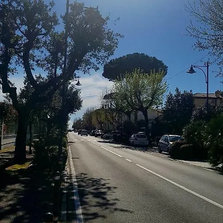 Versilia Apartment Forte dei Marmi Exterior foto